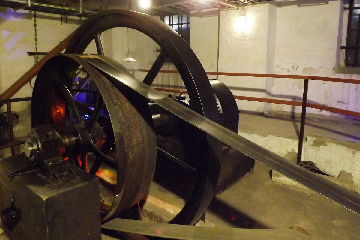 Model maszyny w Stacji Wodociągowej Zawada &#8211; film