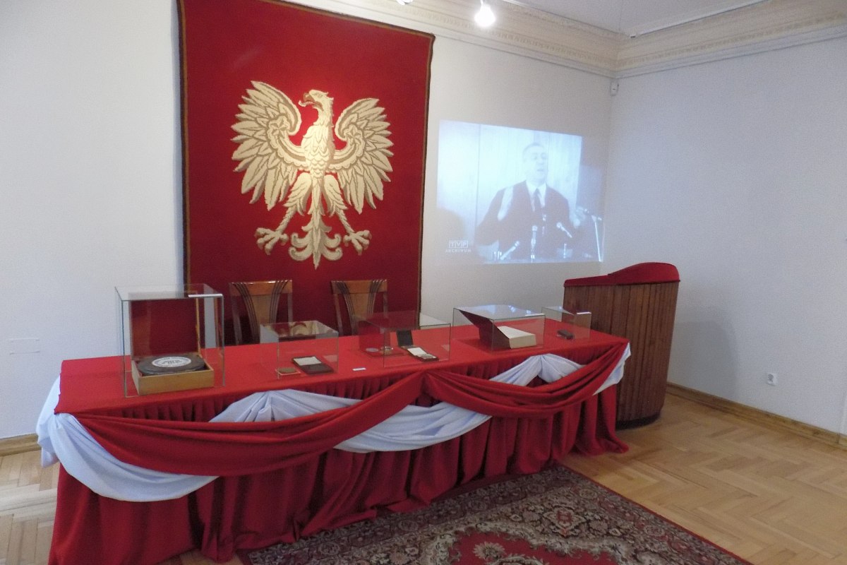 Wystawa w Pałacu Schoena &#8211; Sosnowiec &#8211; film